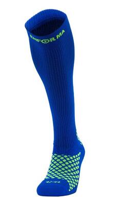 Calza tecnica running lunga a compressione antibatterica e antiodore