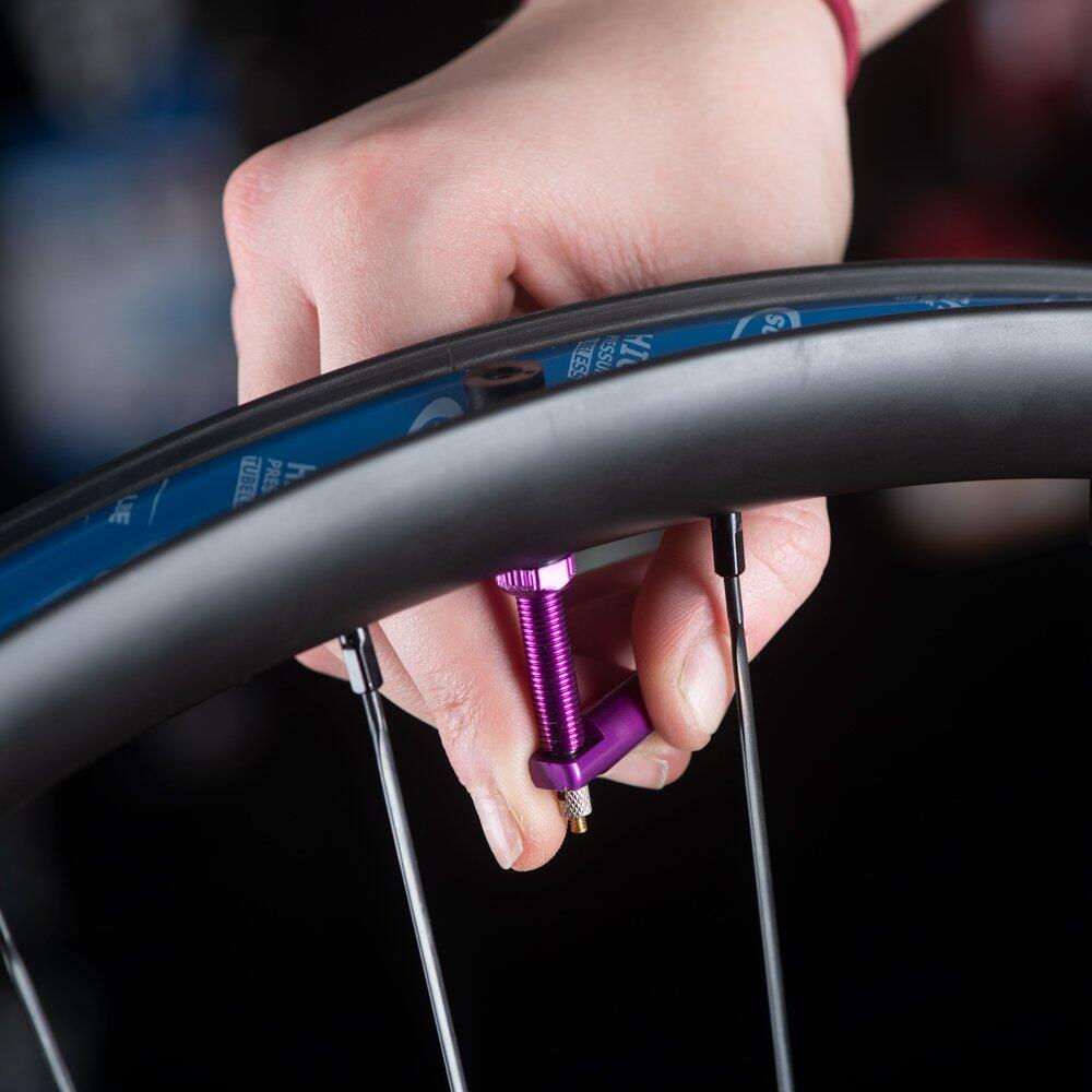 Oxford Tubeless Alloy Valve 60mm Purple 3/5