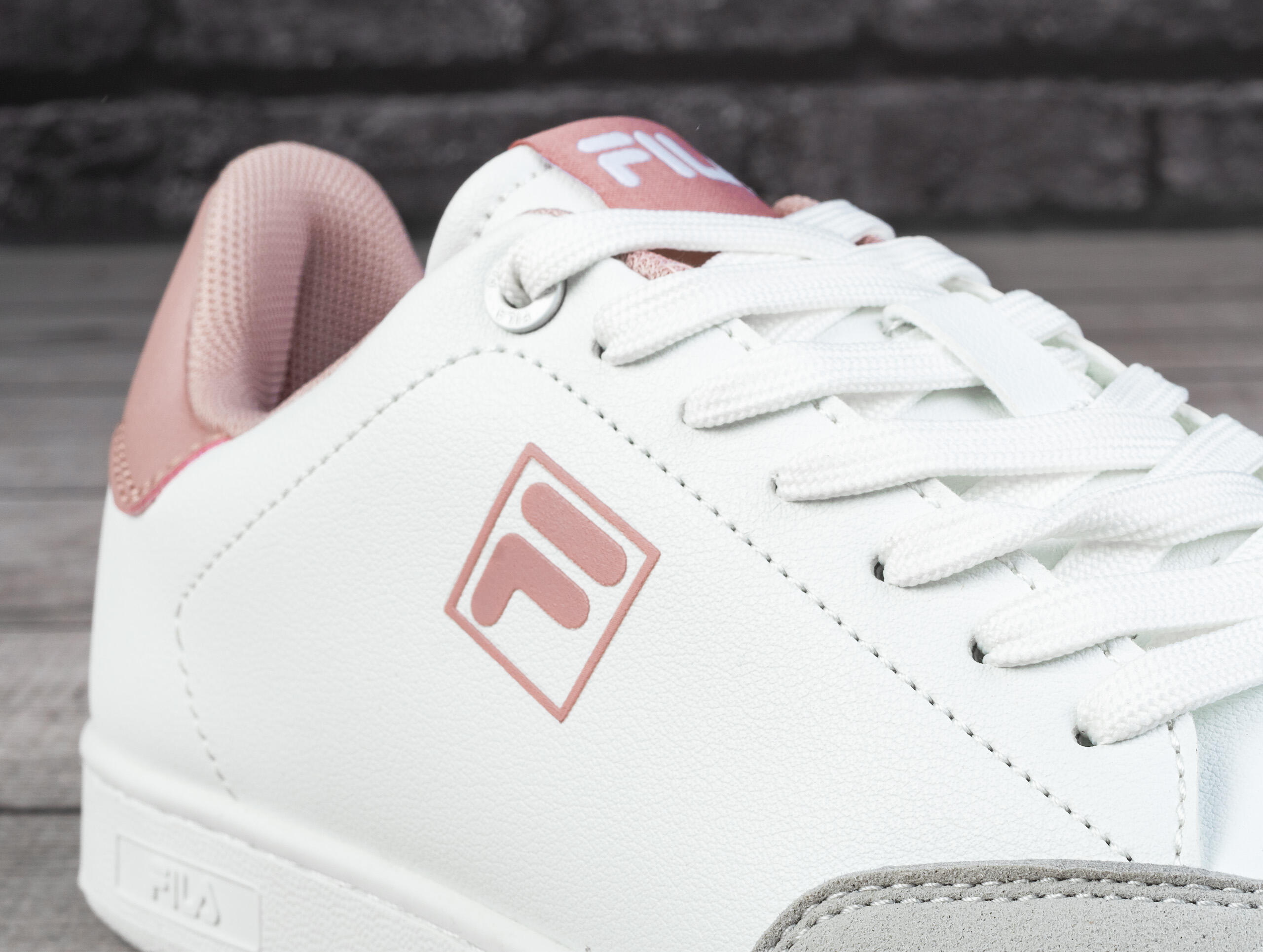 Chaussures femme FILA Courtbay 6/7