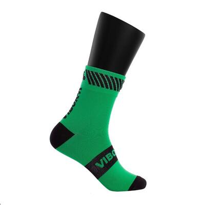 White and black vibor-a kait ankle socks