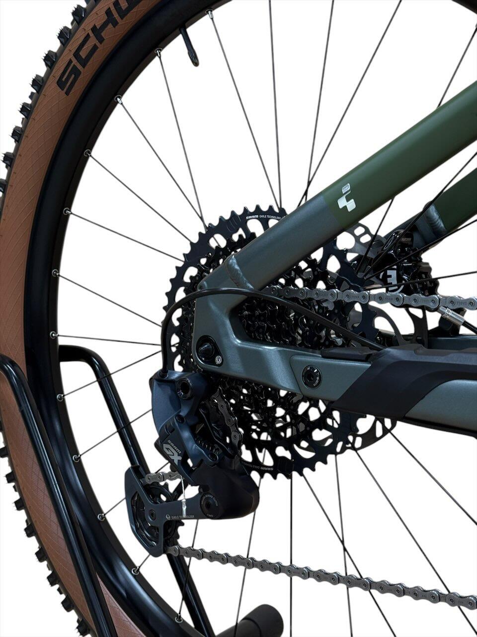 Segunda Vida - bicicleta de montaña eléctrica Cube Stereo Hybrid 120- Como nuevo 6/7