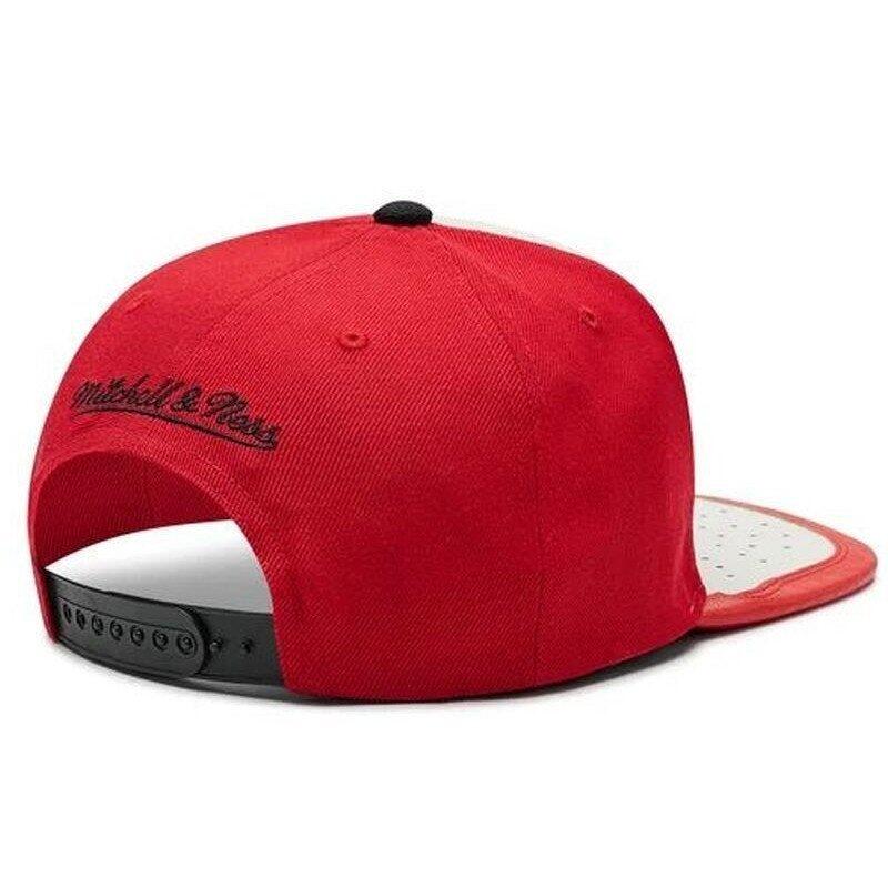Cappellino con visiera da basket Mitchell & Ness NBA Snapback Bulls multicolore 2/3