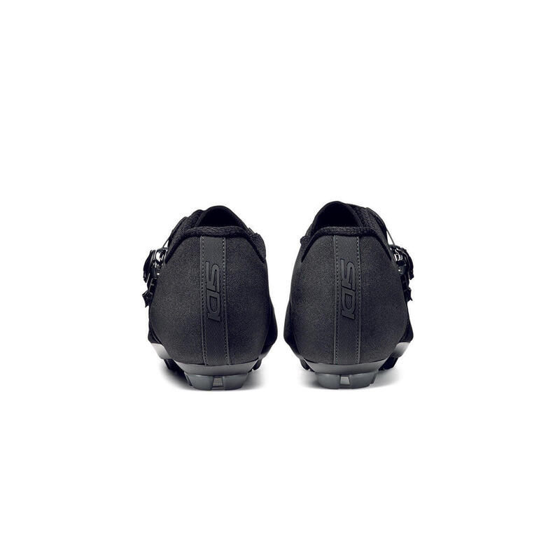 Chaussures AERTIS MEGA noir/noir