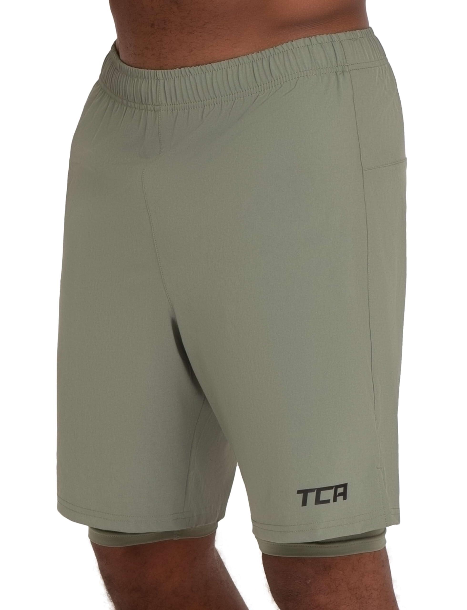 TCA Ultra Sporthose Herren kurz 2 in 1 mit Tasche - Kurze Sport Shorts