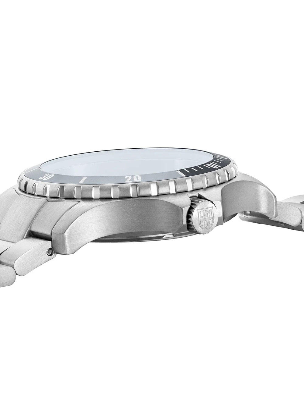 Luminox XS.0941, Quartz, 40mm, 10ATM 2/5