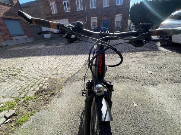 Entre Particuliers - Vélo électriques Giant Explore E+ PRO GTS 2024 2/5