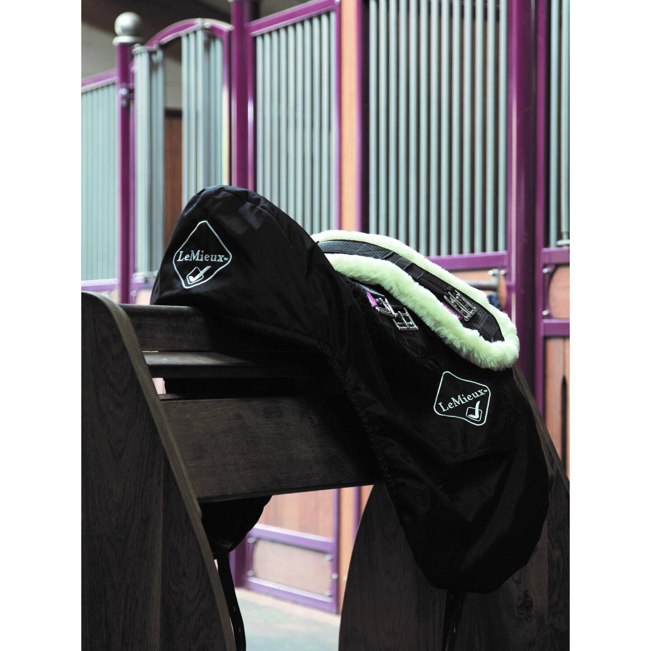 Housse de selle de dressage LeMieux 2/2