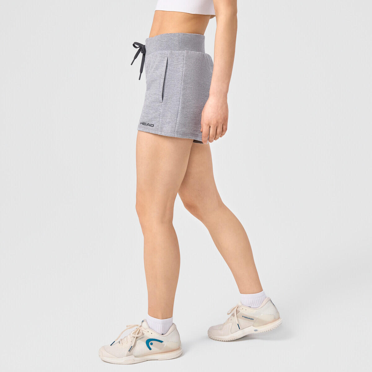 CLUB ORIGINAL Shorts Women 7/7