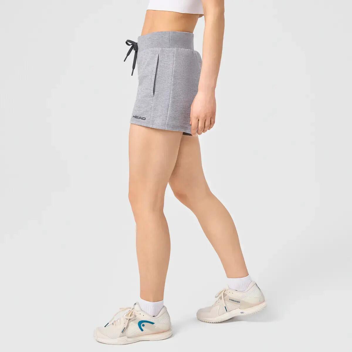 CLUB ORIGINAL Shorts Women 7/9