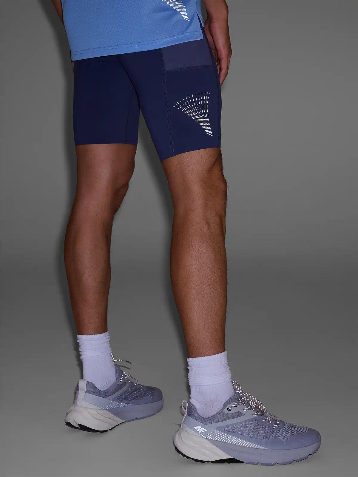 Biker-Trainingsshorts mit Taschen und Flachnähten 3/4