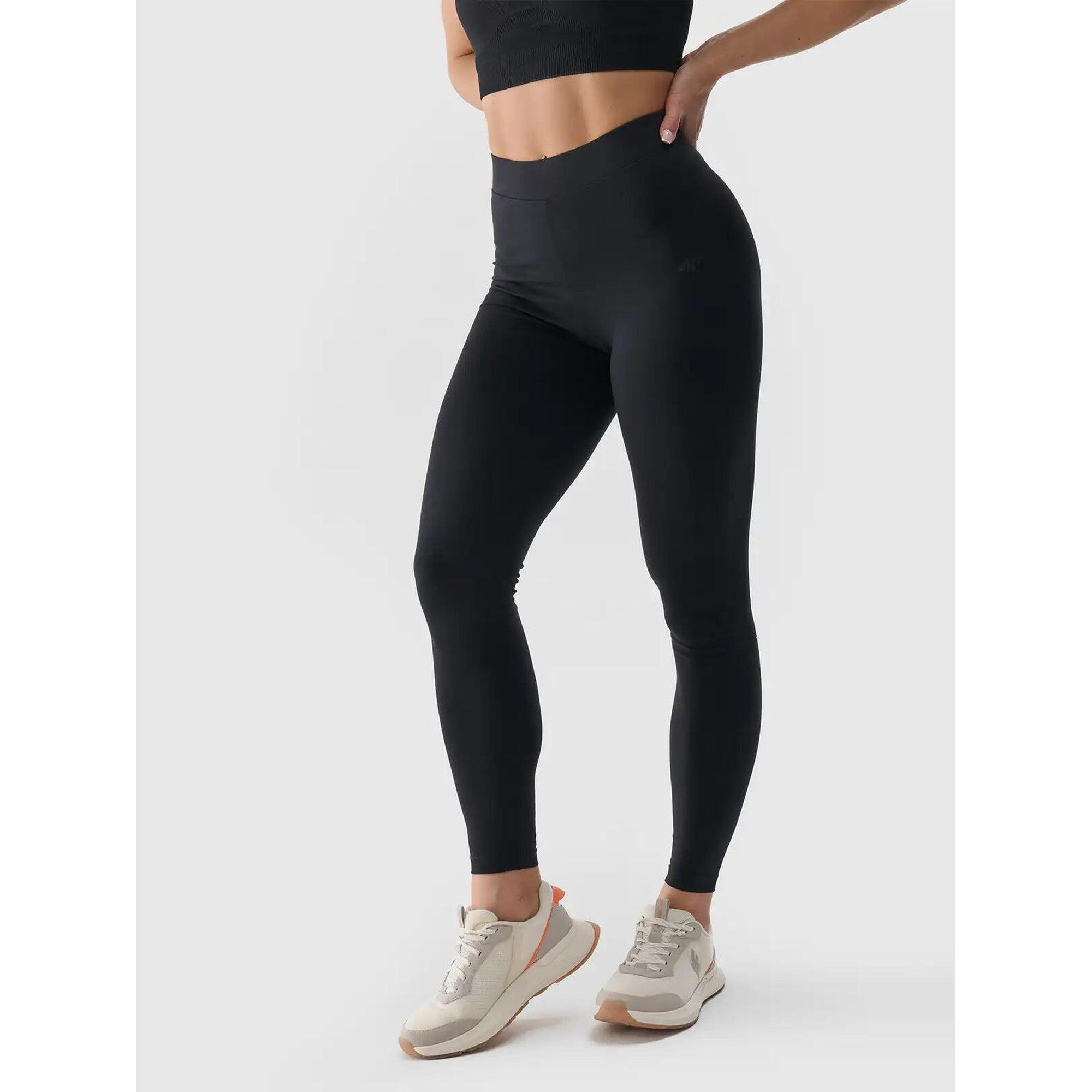 4F Pletené legíny na jógu a pilates 4F