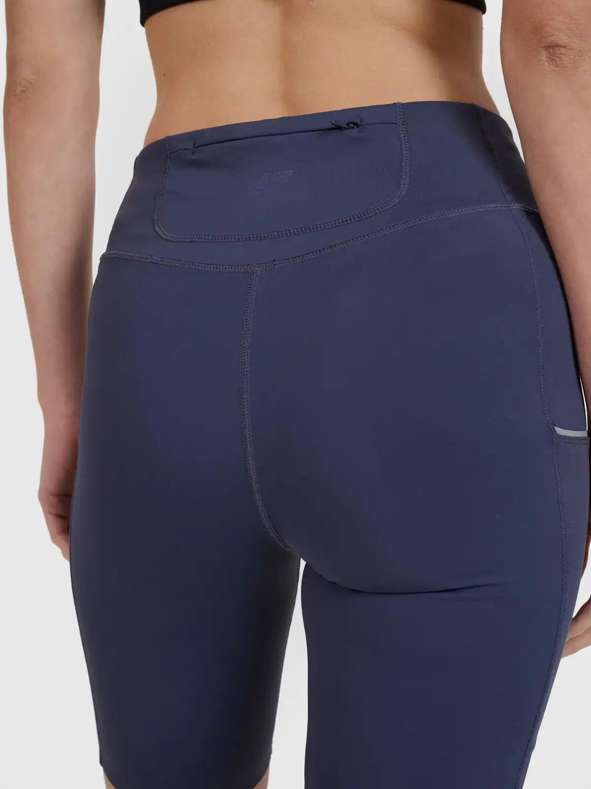 Biker-Trainingsshorts mit Taschen und Flachnähten 3/6