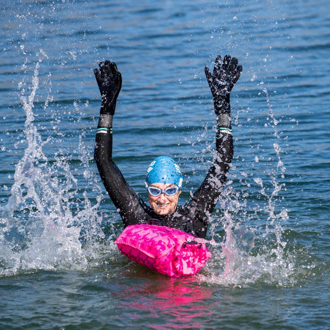 Tow Float | Open Water Swim Buoy | Dry Bag Pink Camo 28 Litres 6/7