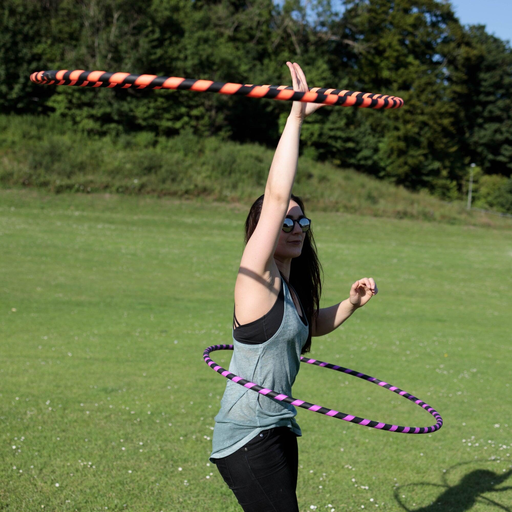 Echo Travel - A collapsible one-piece hula hoop from Echo Hoop 6/7