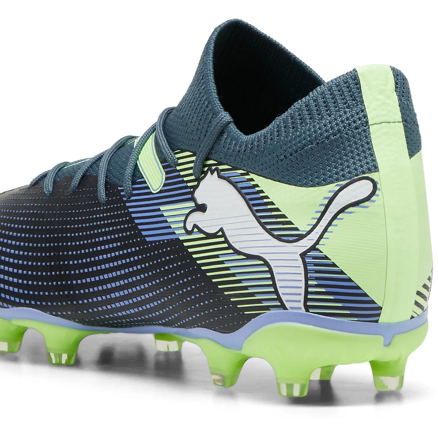 Scarpe da calcio Puma modello 107931-03 per uomini 4/7