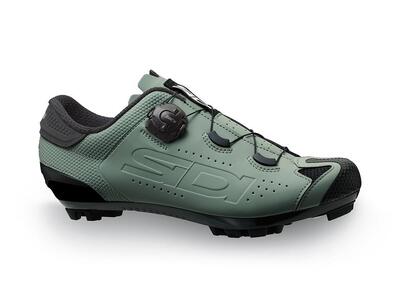Groene dust-schoenen