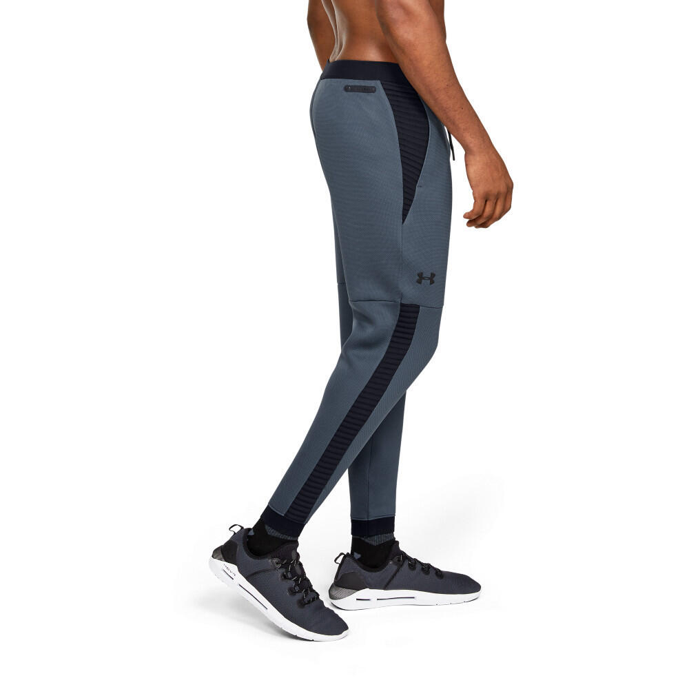 Pantalón Chándal Under Armour UNSTOPPABLE MOVE para Hombre 5/6