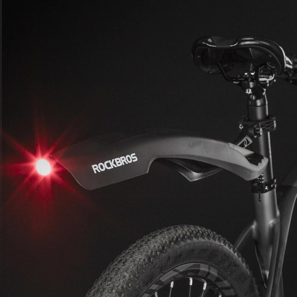 Rockbros spatbord met rood LED-licht - zwart 4/7
