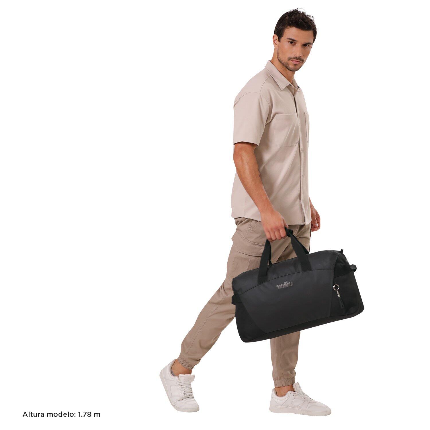 Totto  Bolsa Active Pro M - Deep Black Negro Mediano 3/5