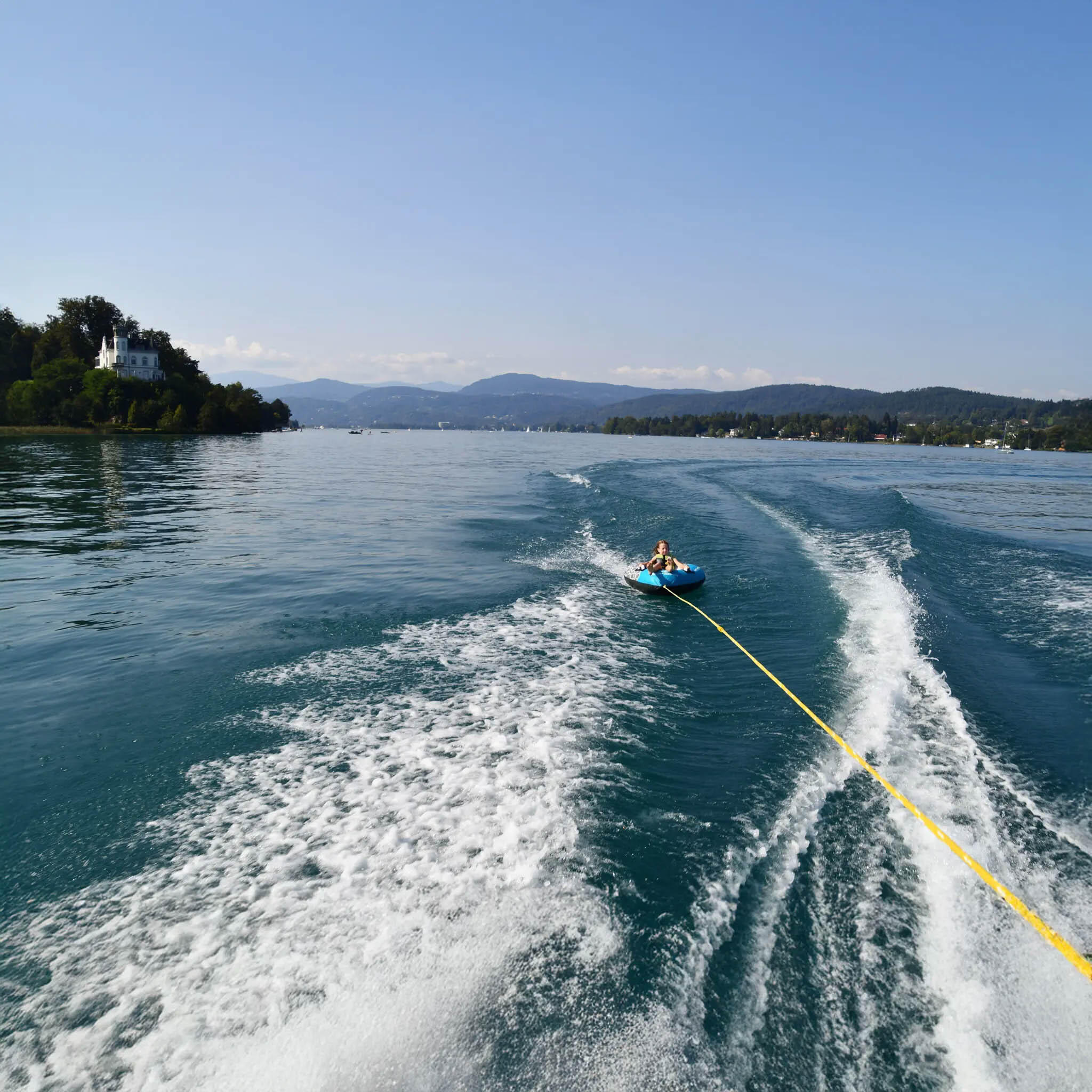 Jeu Nautique Tubing Fun SPINERA Delta 54 Tube Avec Pompe Et Laisse Jeu Nautique Tubing Fun SPINERA Delta 54 Tube Avec Pompe Et Laisse