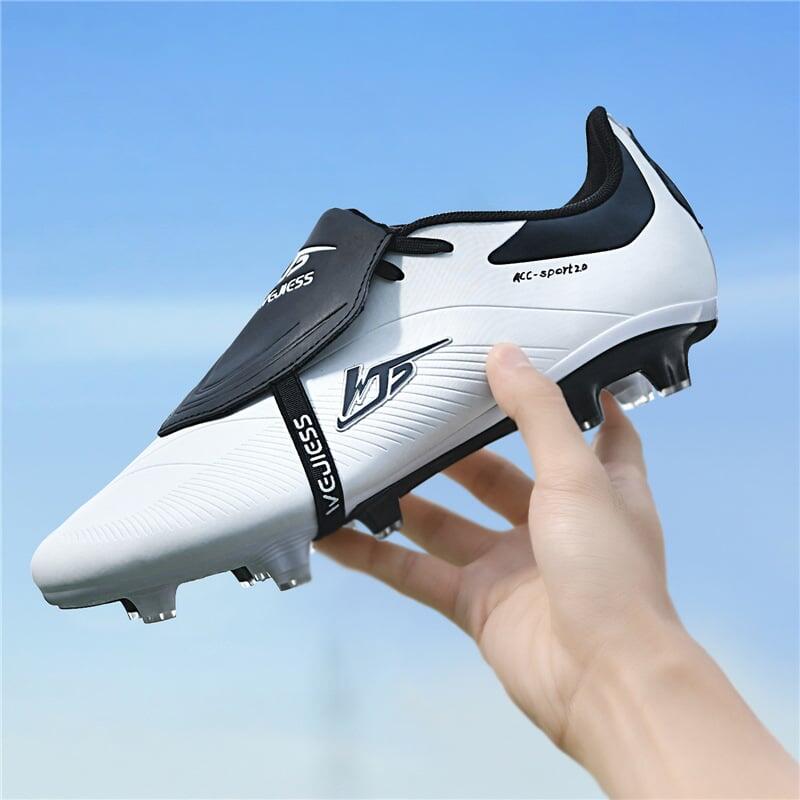 Ghete de fotbal MBrands 8.7 cu crampoane din plastic FG, alb 35