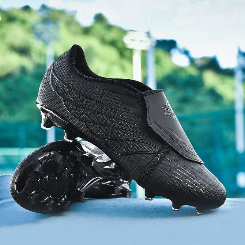 Ghete de fotbal MBrands 8.6 cu crampoane din plastic FG 35