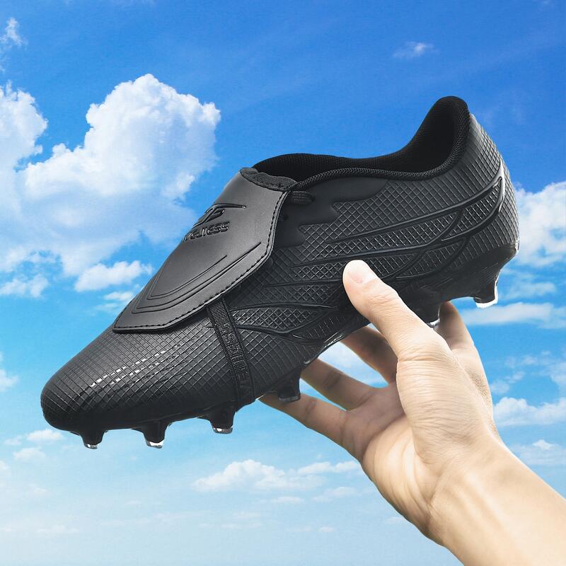 Ghete de fotbal MBrands 8.6 cu crampoane din plastic FG 35