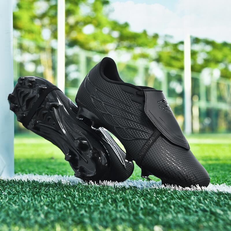 Ghete de fotbal MBrands 8.6 cu crampoane din plastic FG 35