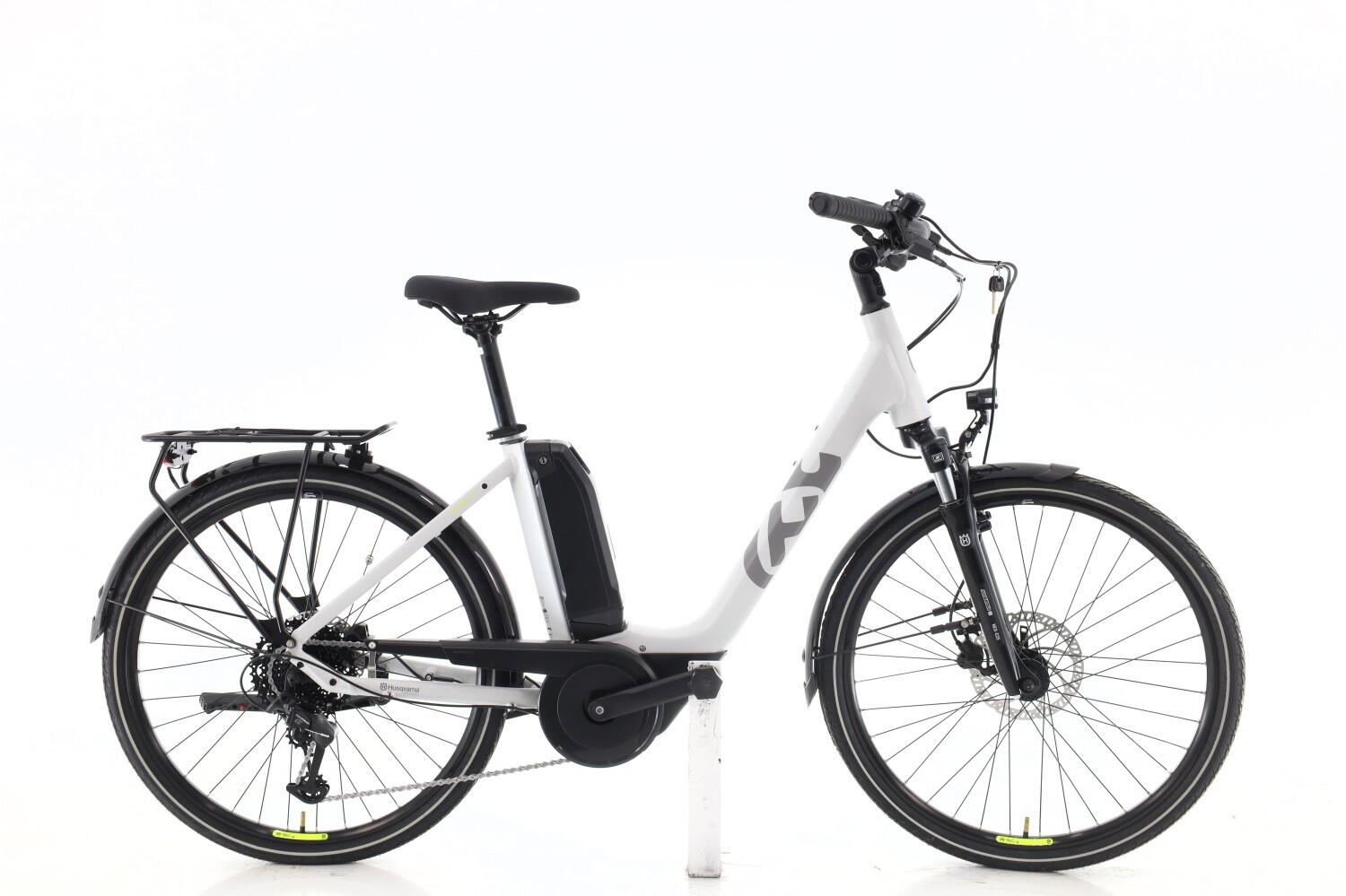 HUSQVARNA E-BICYCLES picture