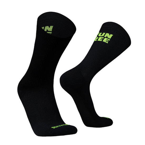 Chaussettes de compression pour la course le cyclisme le sport homme et femme