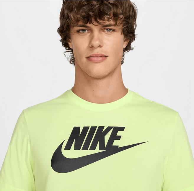T-shirt uomo nike sportswear icon futura - giallo 3/4