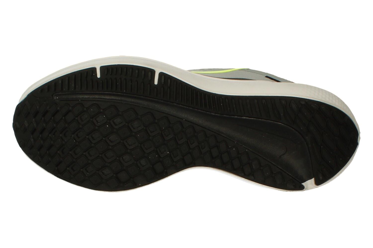 Air Winflo 10 Mens Running Trainers 5/6