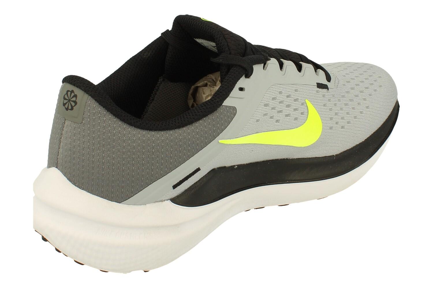 Air Winflo 10 Mens Running Trainers 3/6