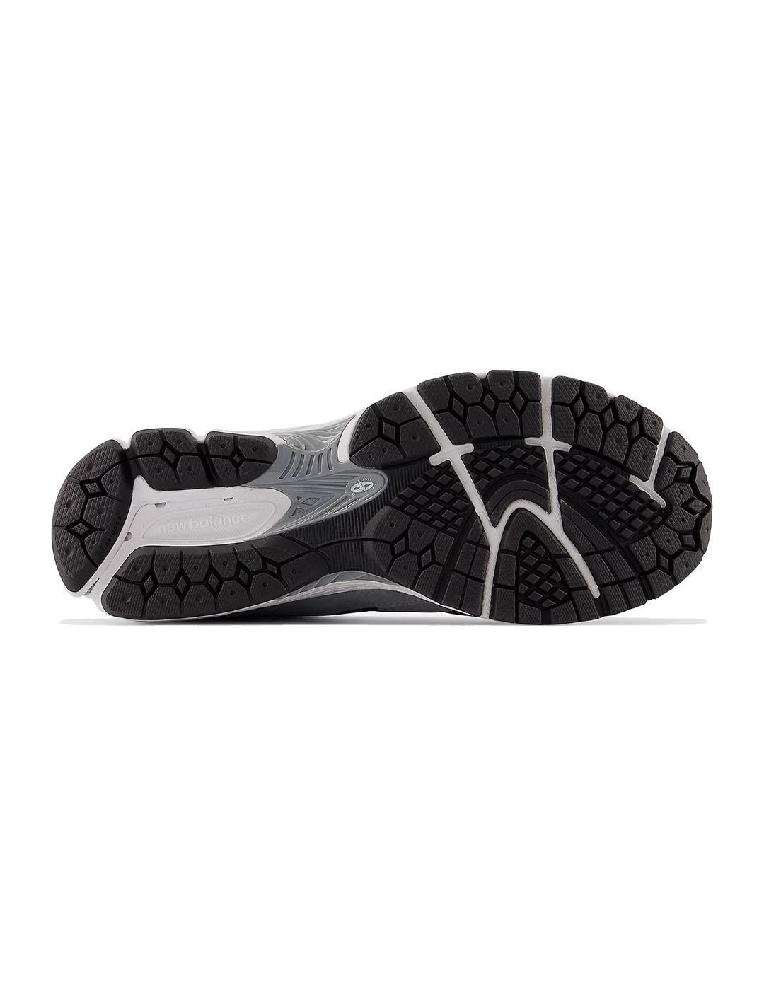 Scarpe da ginnastica da uomo New Balance 2002 grigie 5/7