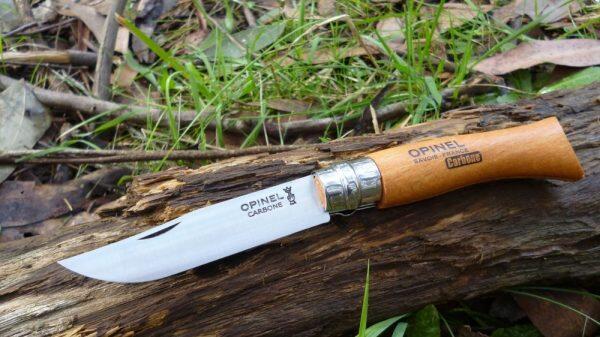 turystyczny Nóż składany Opinel Carbon No.09 stal-buk