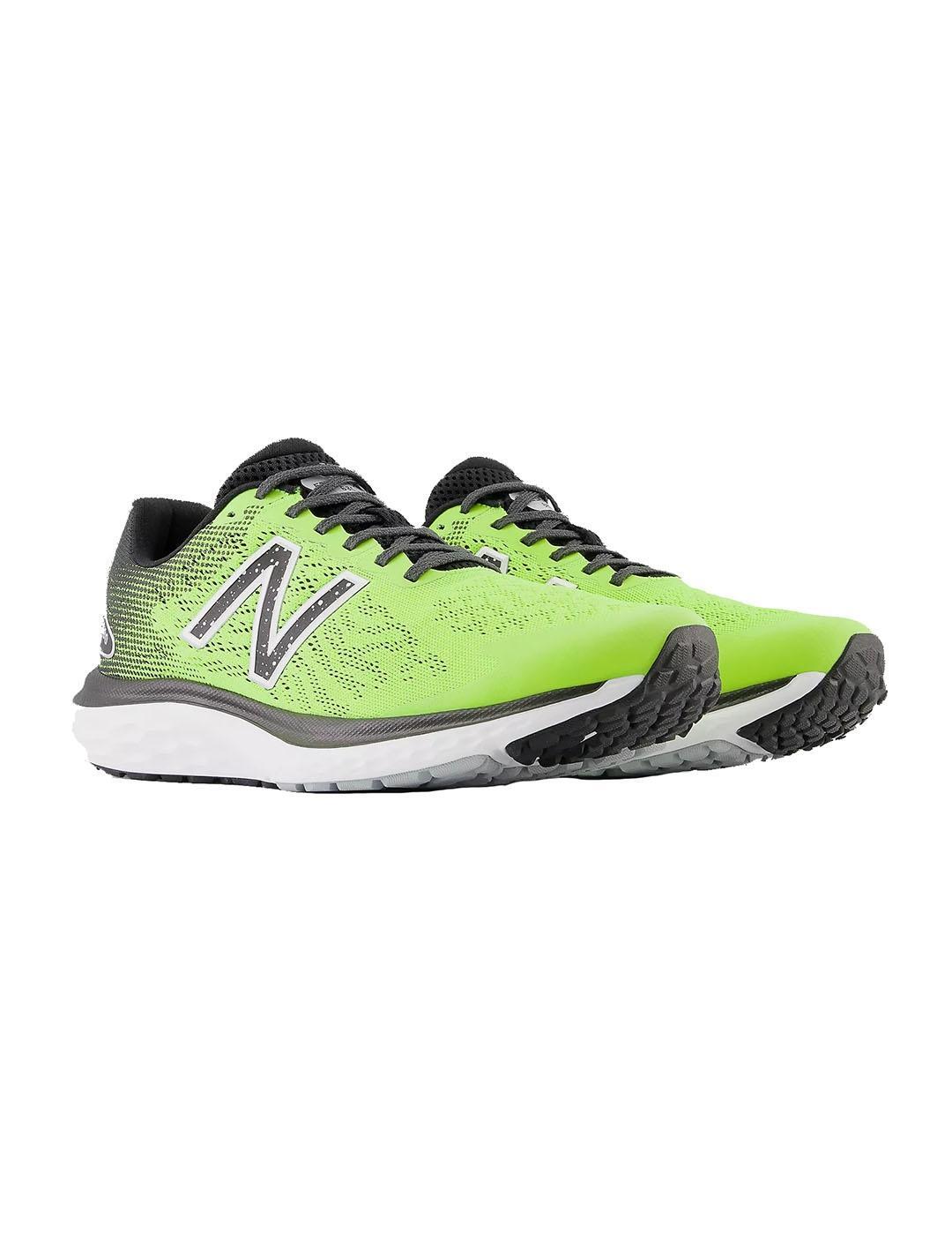 Course et sentier pour Homme New balance 680v7 Vert 4/6