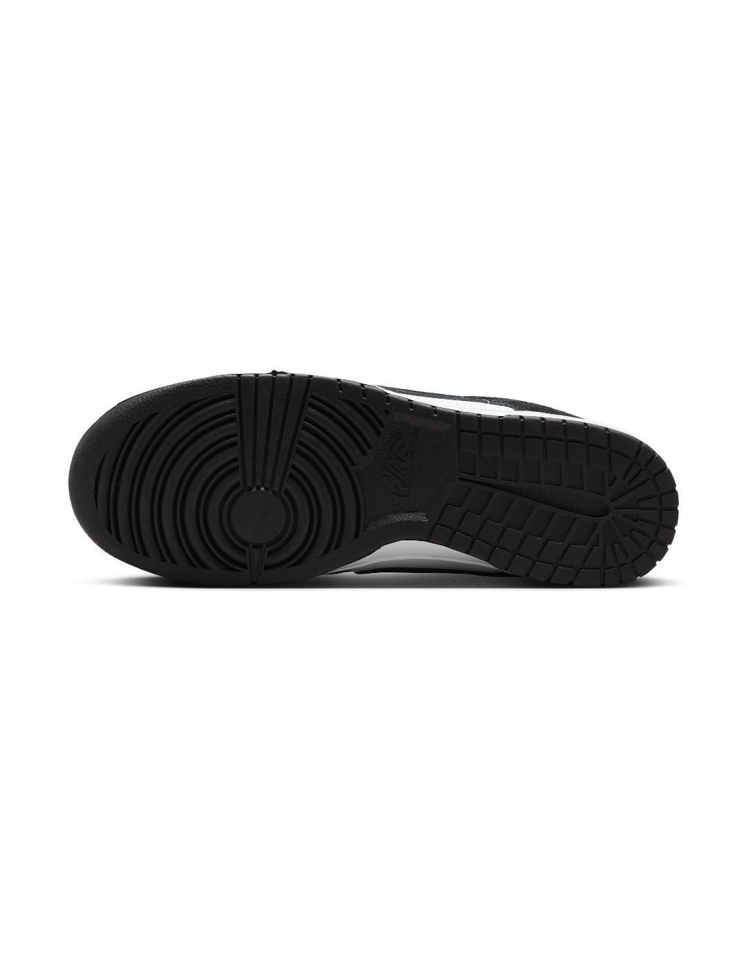 Nike Dunk Low Retro SE Suede Panda 4/5