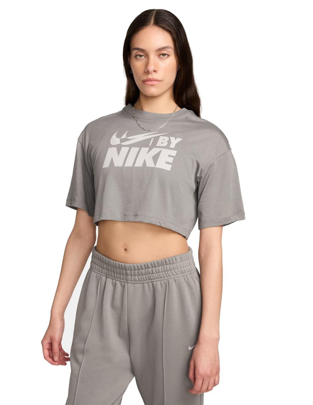 NIKE picture
