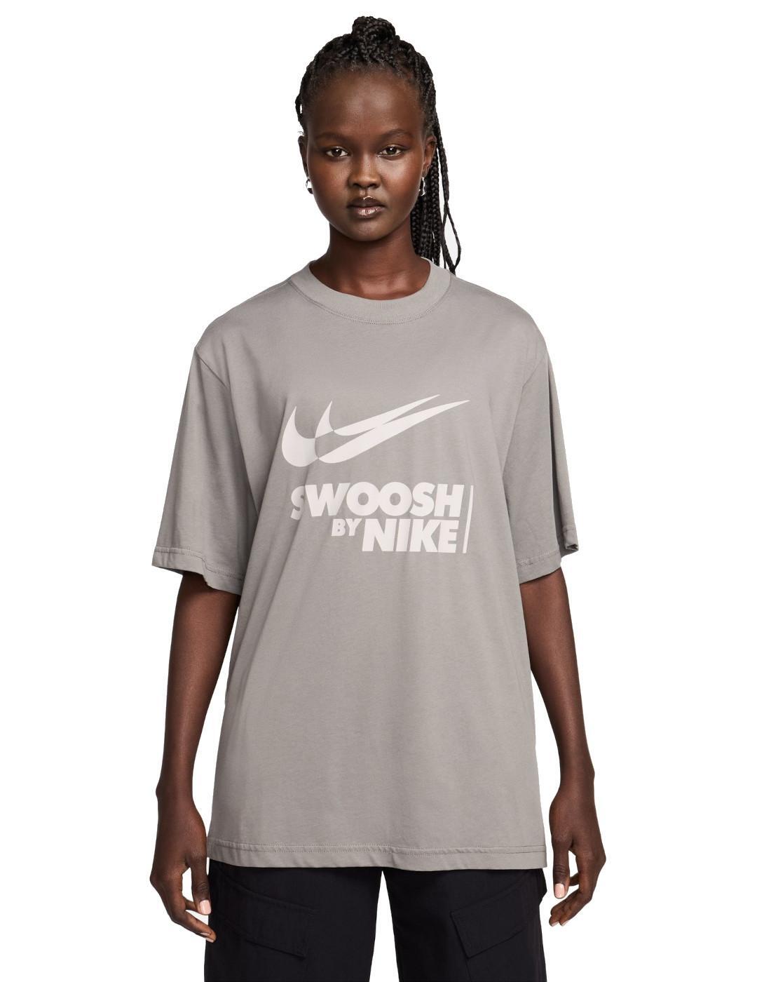 NIKE picture