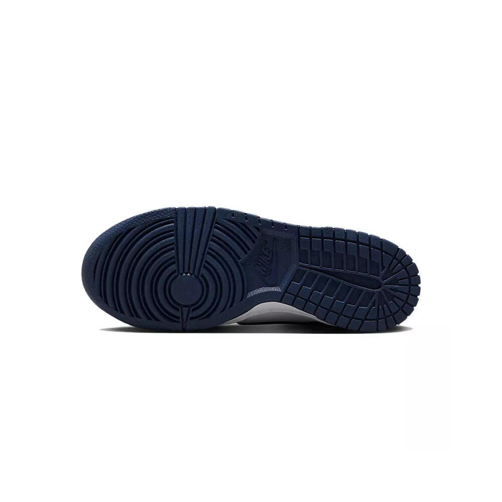 Basket Nike DUNK LO GS 4/7