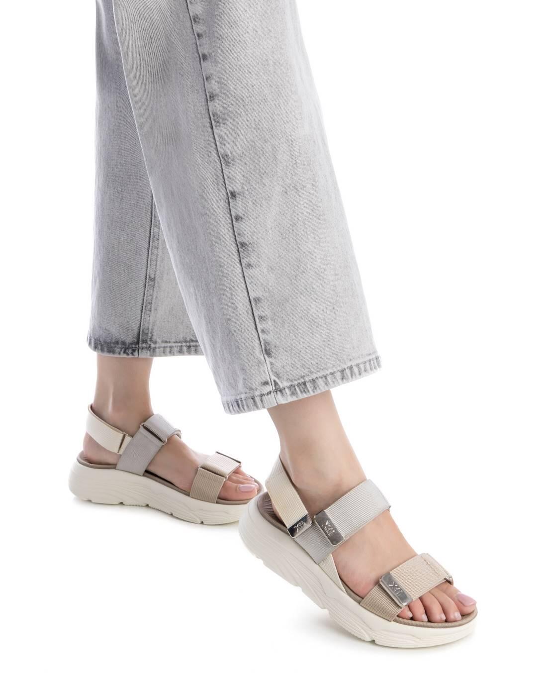 Sandali Bassi Donna Xti  Beige 2/5