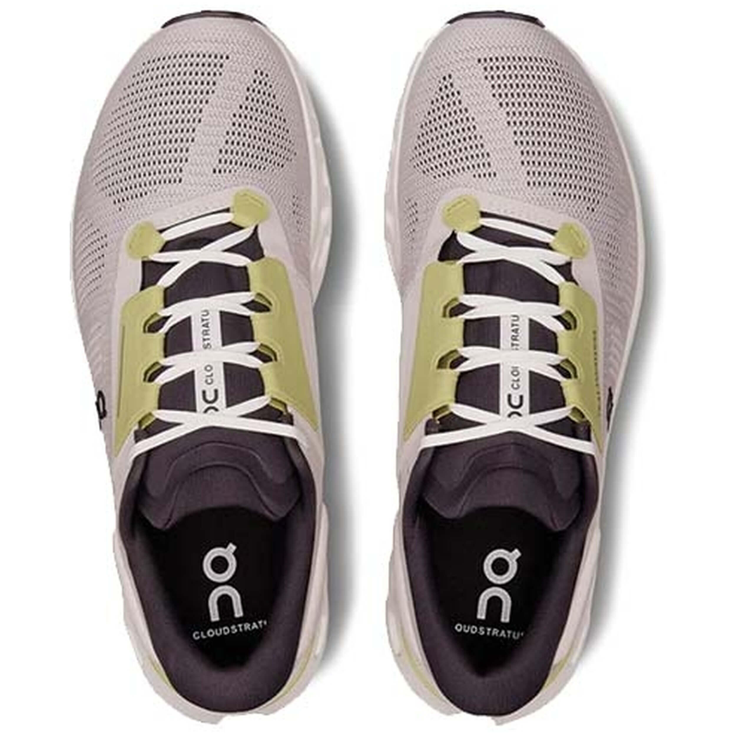 Scarpe On Cloudstratus 3 per uomini 3/4
