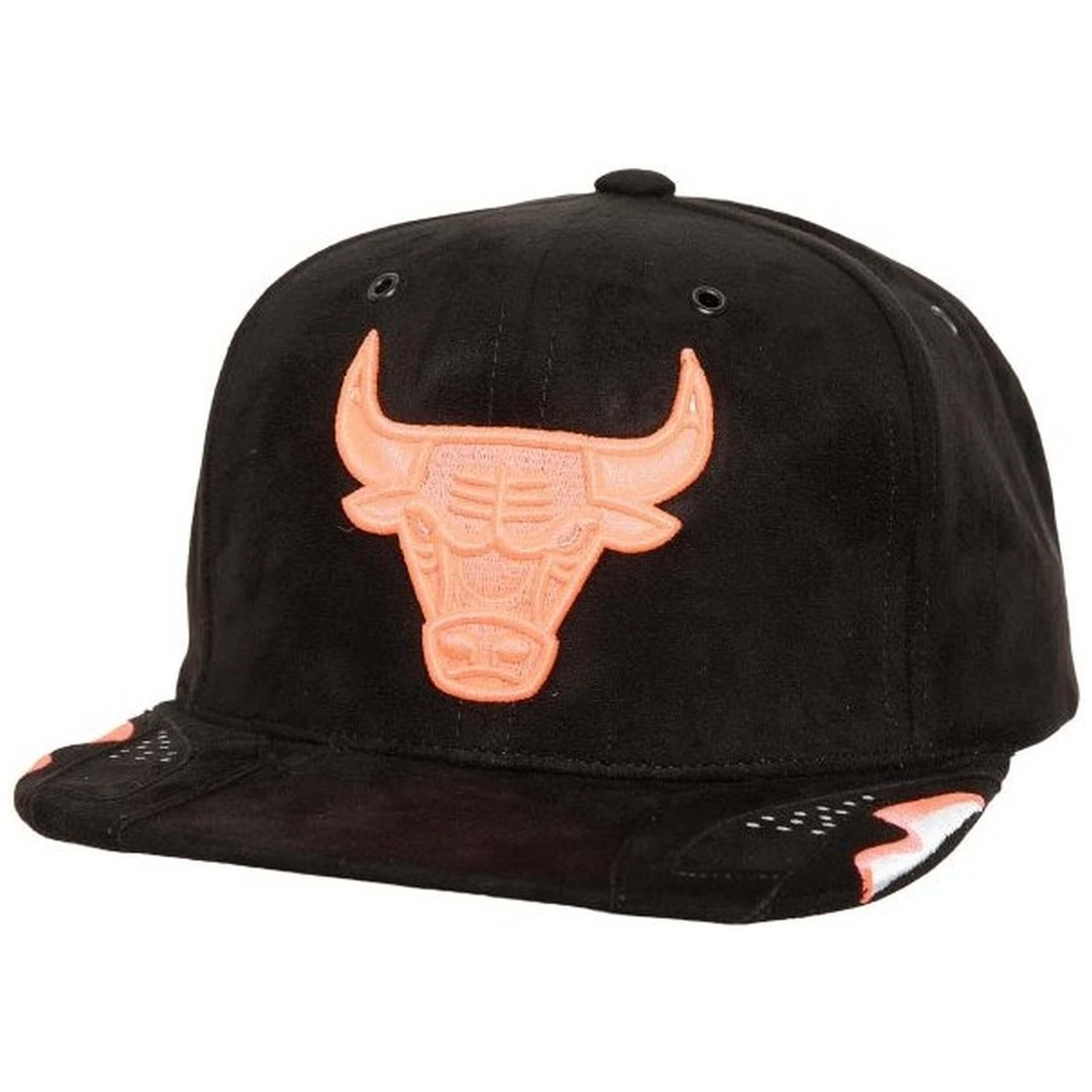 MITCHELL & NESS picture