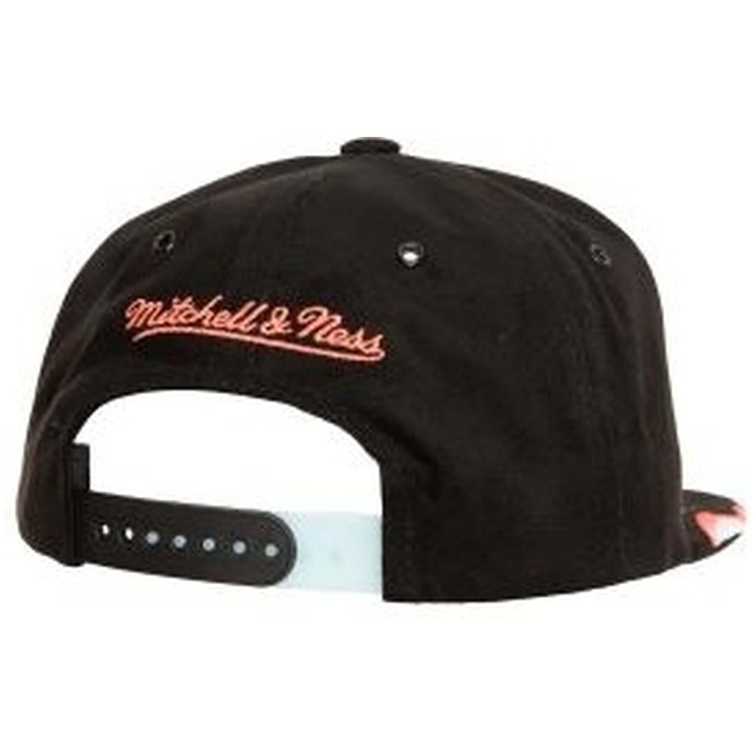 Casquette Mitchell & ness modèle HHSS6741-CBUYYPPPBLCK pour unisexe 2/3