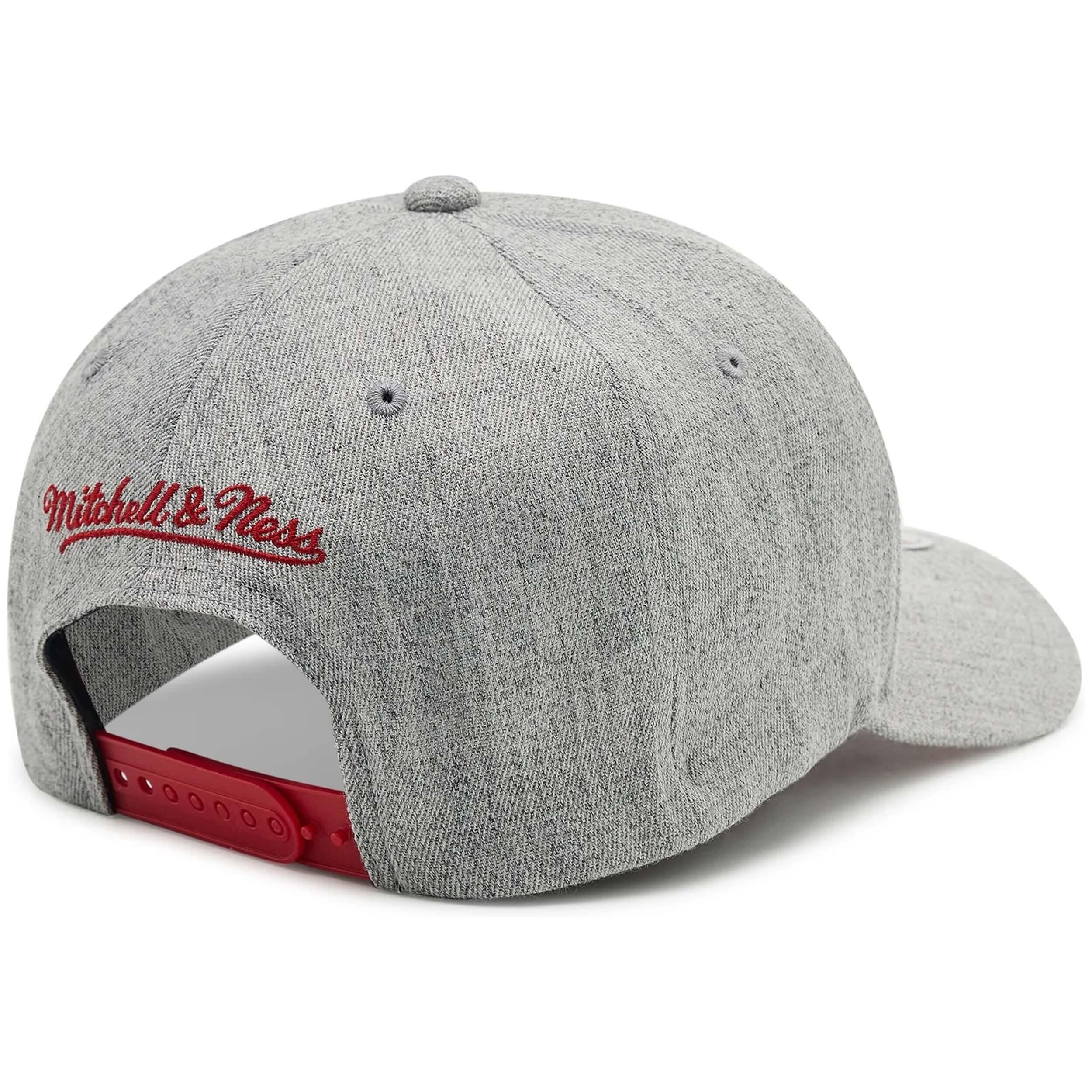 Casquette Mitchell & ness modèle HHSS3273 pour unisexe 3/5
