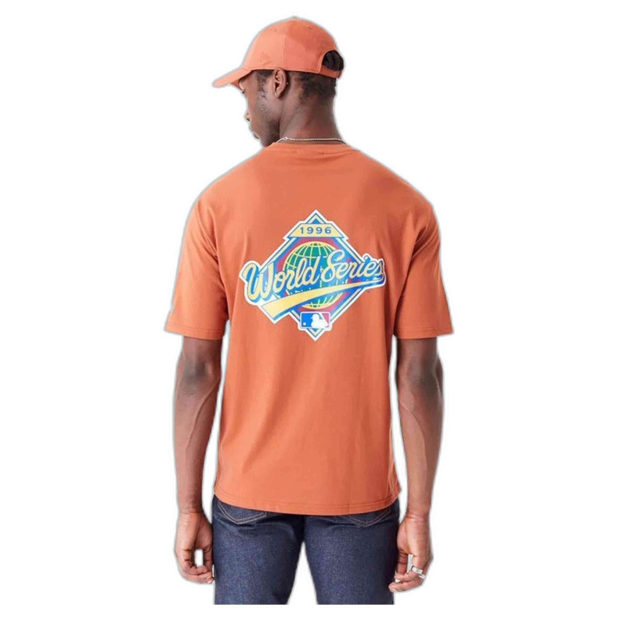 Maglia a maniche corte New era modello 60502648-210 per uomini 3/4