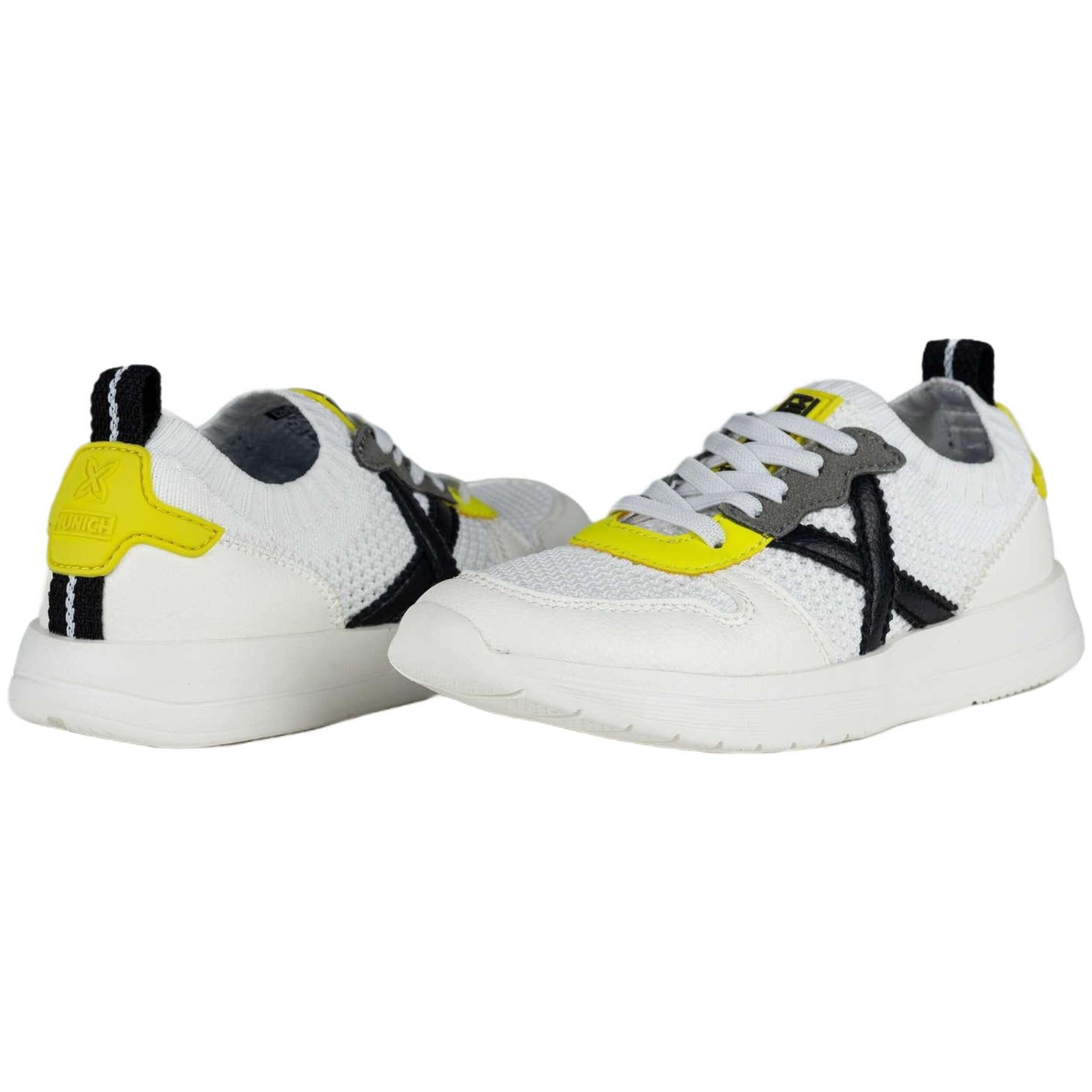 Zapatillas Munich modelo 8903026 para hombre 2/5
