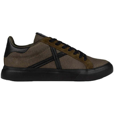 Zapatillas de la marca Munich Rete 101 para hombre en color marron.