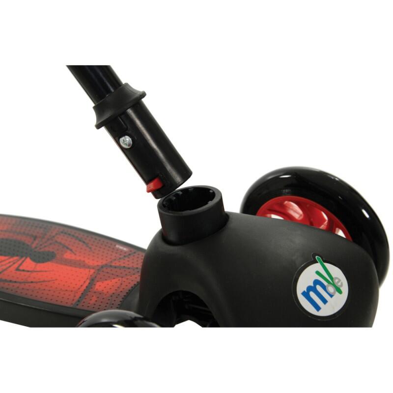 SCOOTER COM 2 RODAS DIANTEIRAS INCLINÁVEIS E GIRATÓRIAS SPIDERMAN 4/4