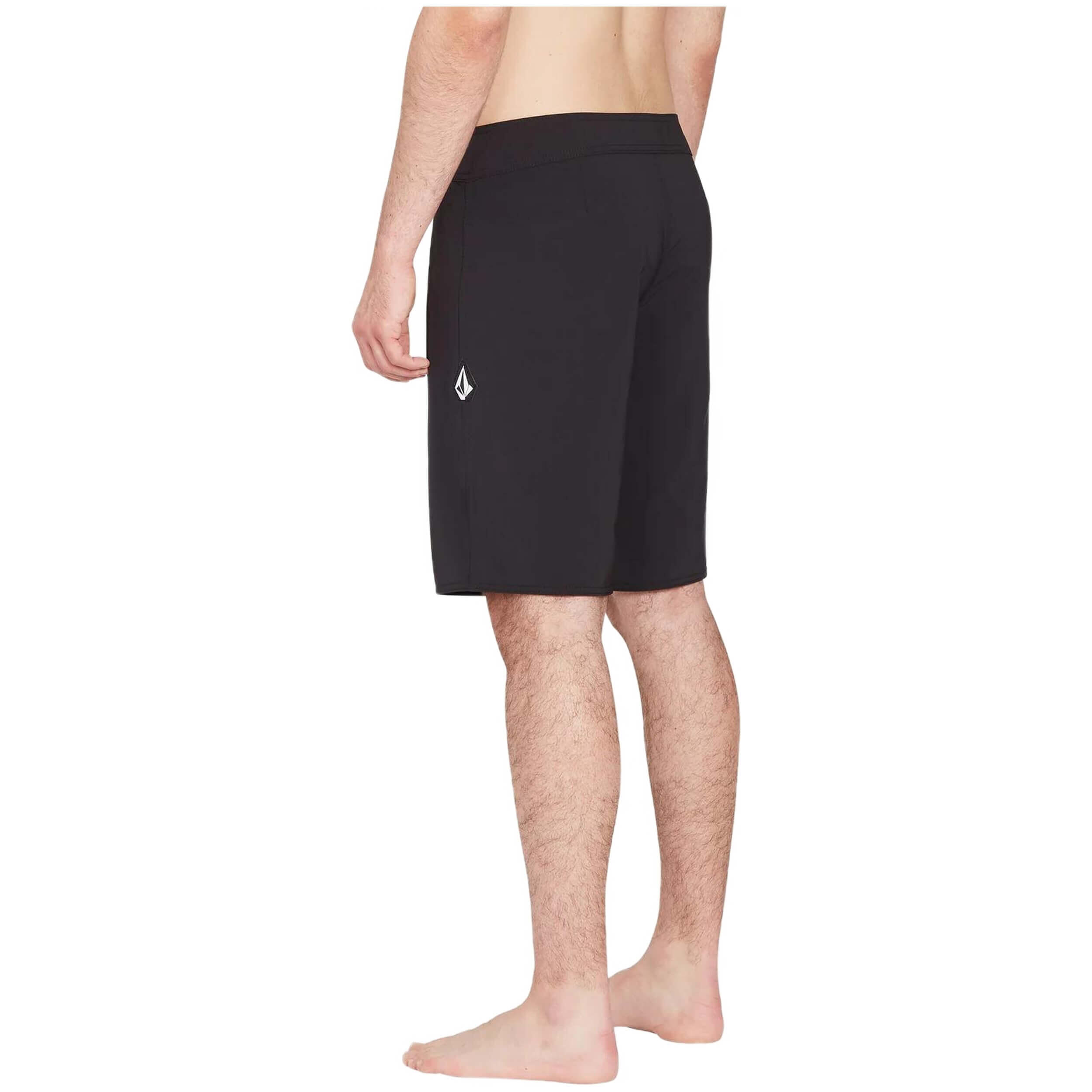 Short Volcom modèle A0812415_BLK pour homme 4/5